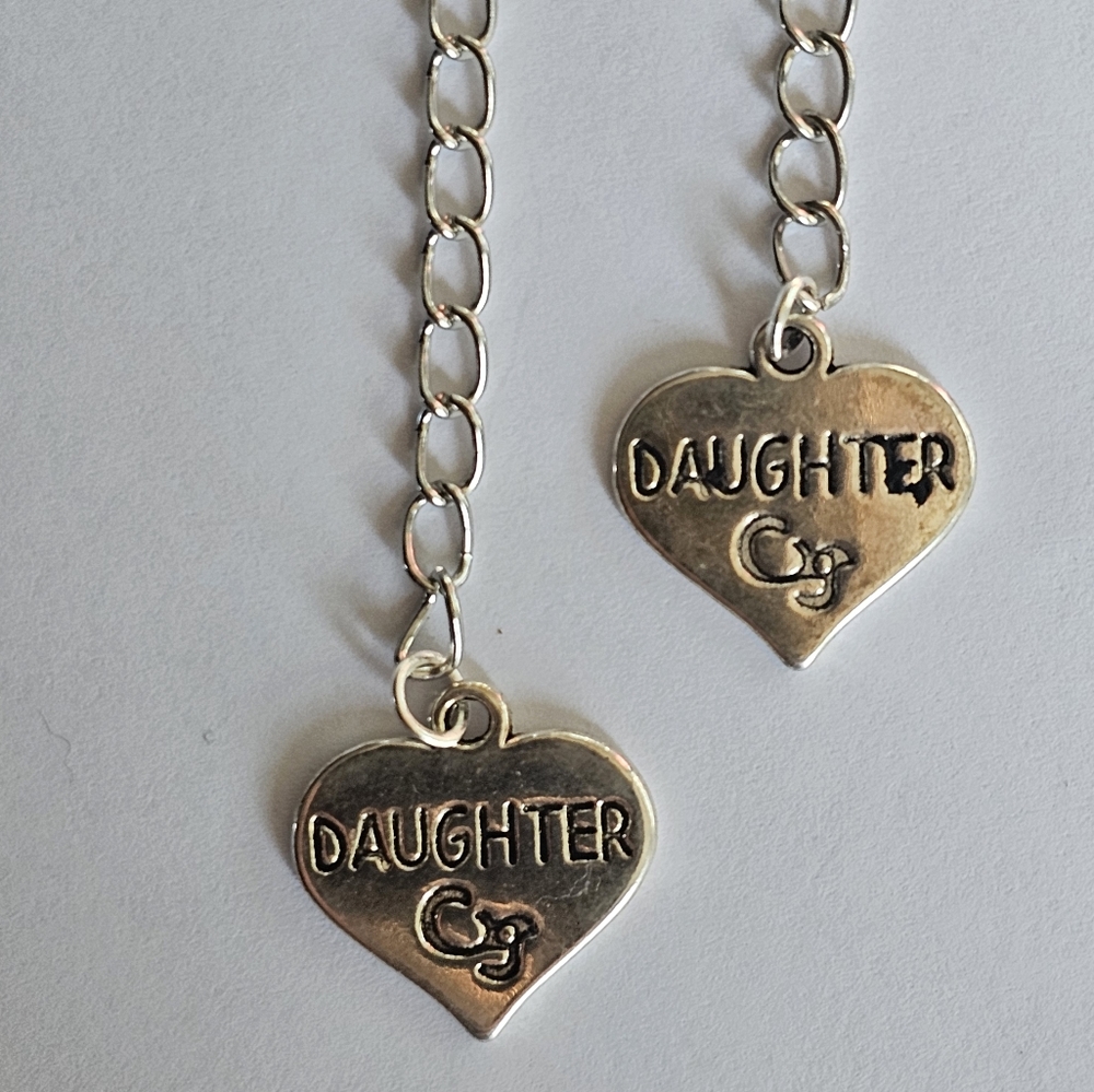 ARTESAN DESIGNED "DAUGHTER"SWING FASHION SILVER EARRINGS